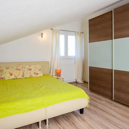 Ivona Apartment