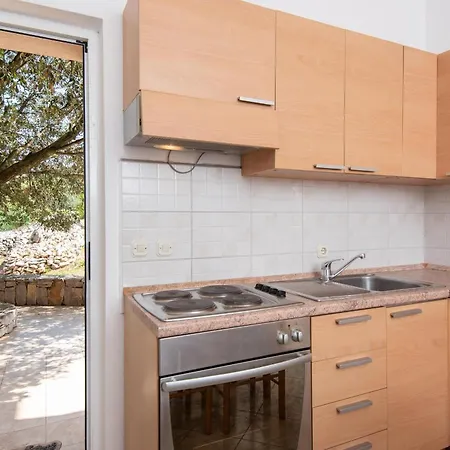 Apartment Ivona